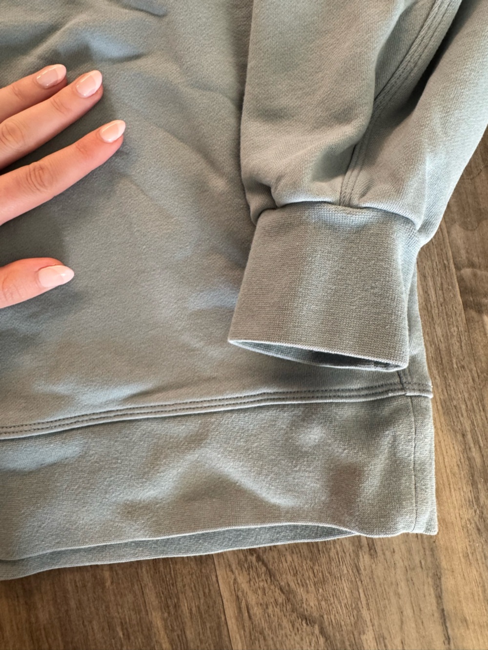 Lululemon Chambray Blue Crewneck - Picture 5 of 8